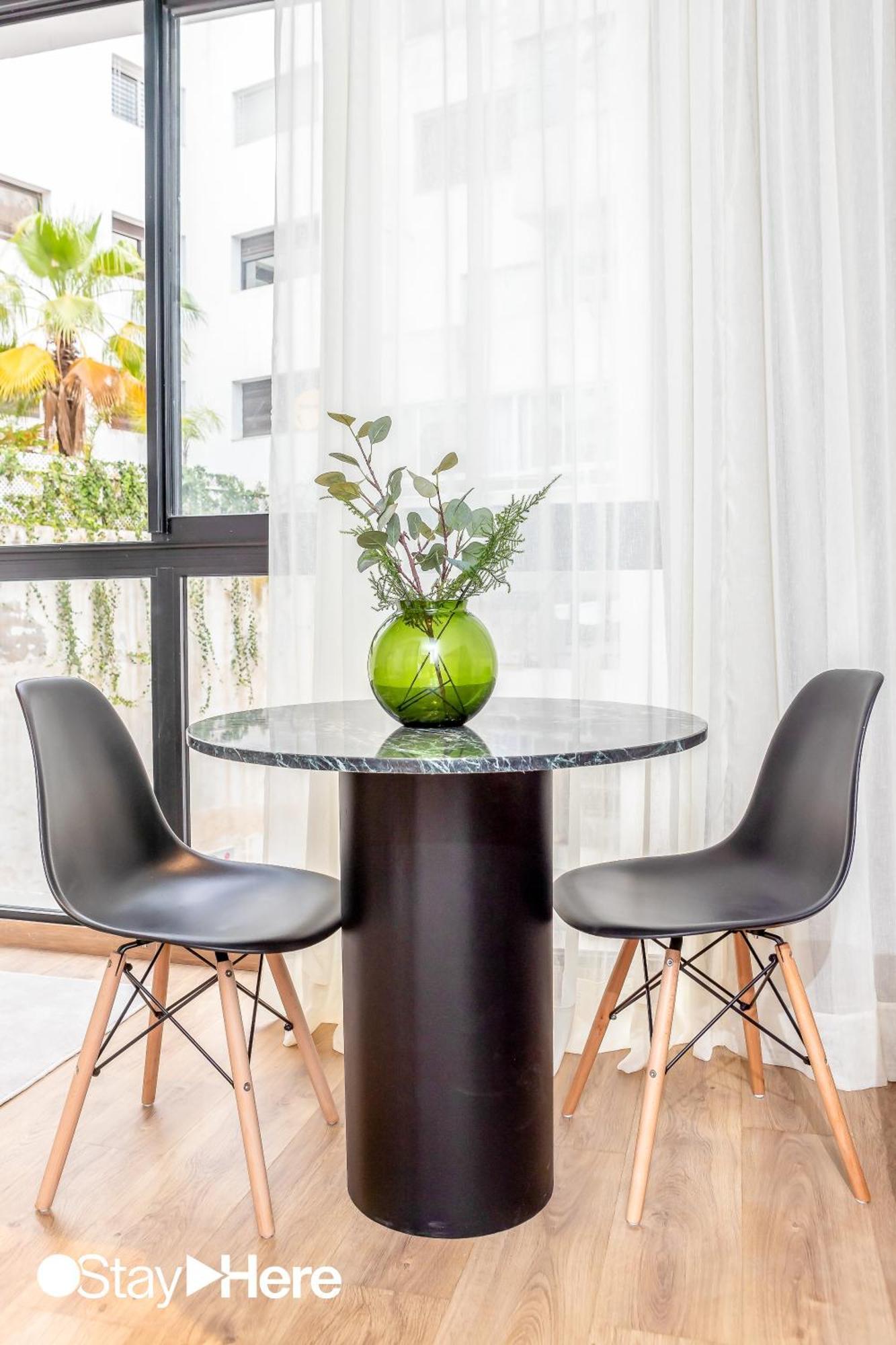 Stayhere - Gauthier 1 - Modern
